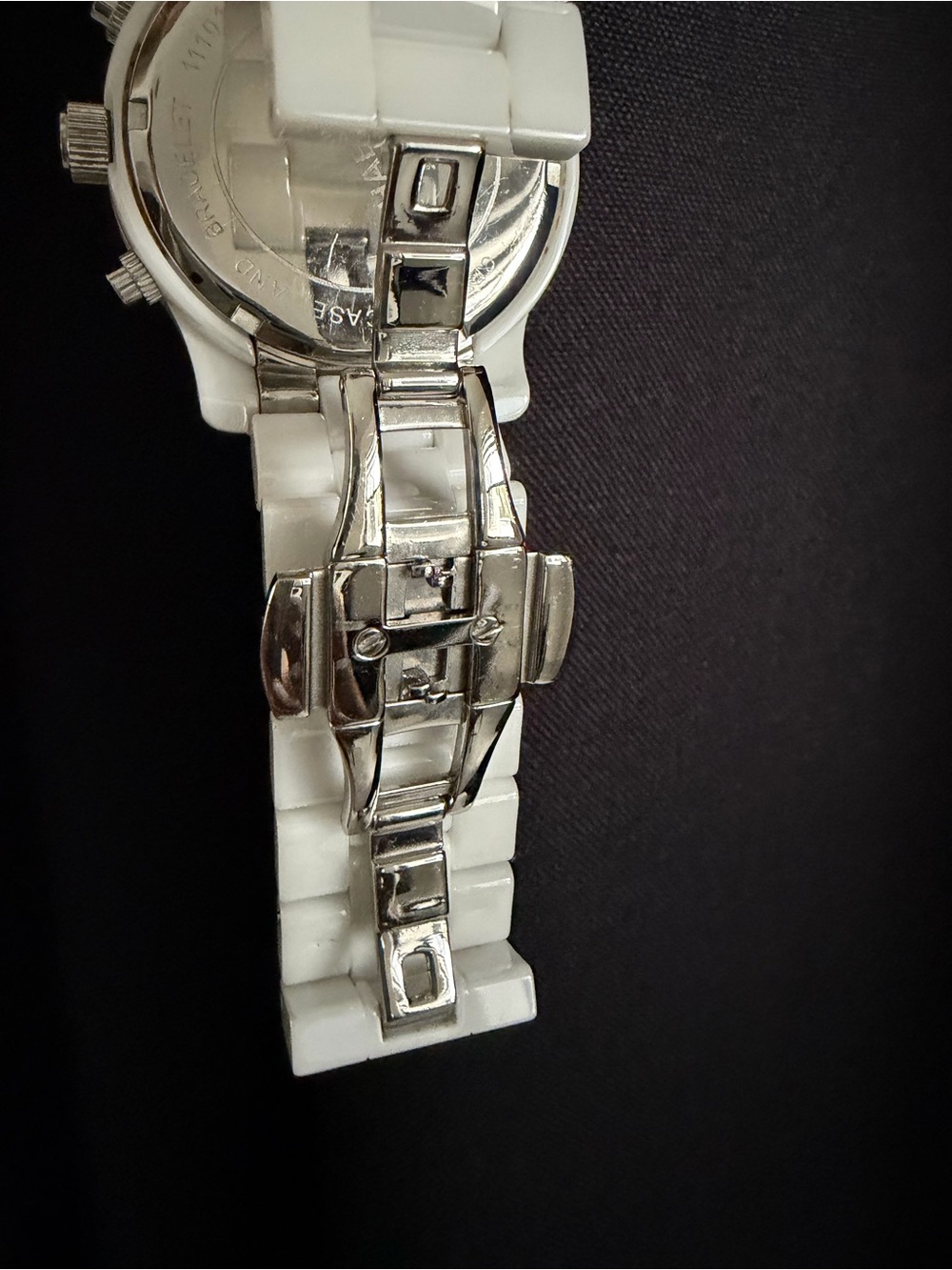 Michael Kors MK5188 Ladies White Ceramic Watch Silver Swarovski Crystals Bezel - Picture 13 of 13